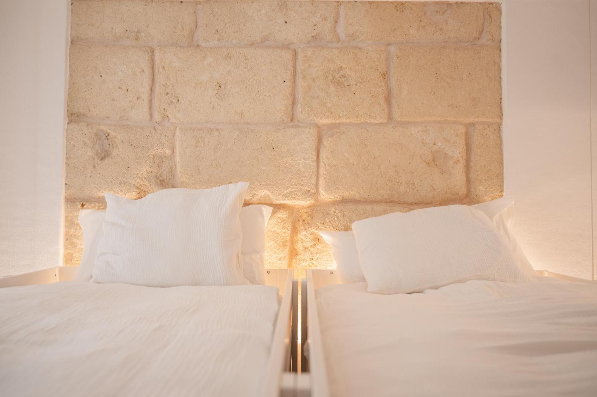 Llonga'S Hostel Ситадела Екстериор снимка