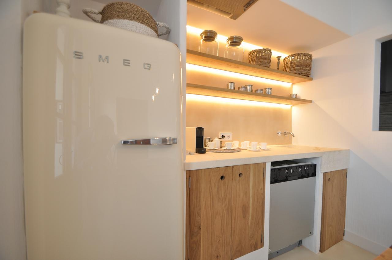Llonga'S Hostel Ситадела Екстериор снимка